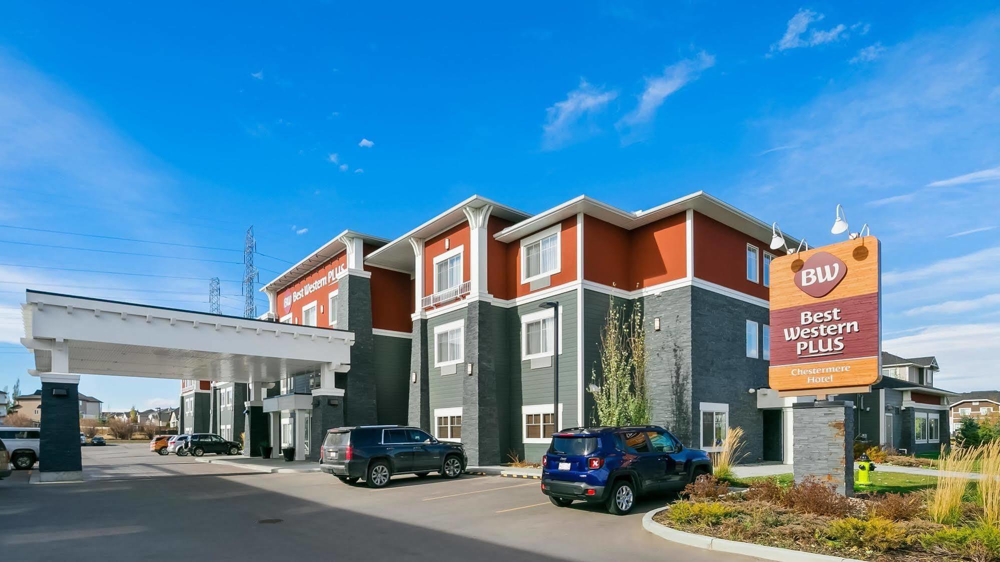 Best Western Plus Chestermere Hotel Exterior photo